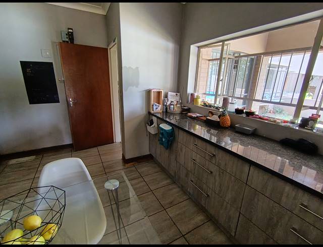 3 BEDROOM HOUSE FOR SALE IN MEYERTON CENTRAL